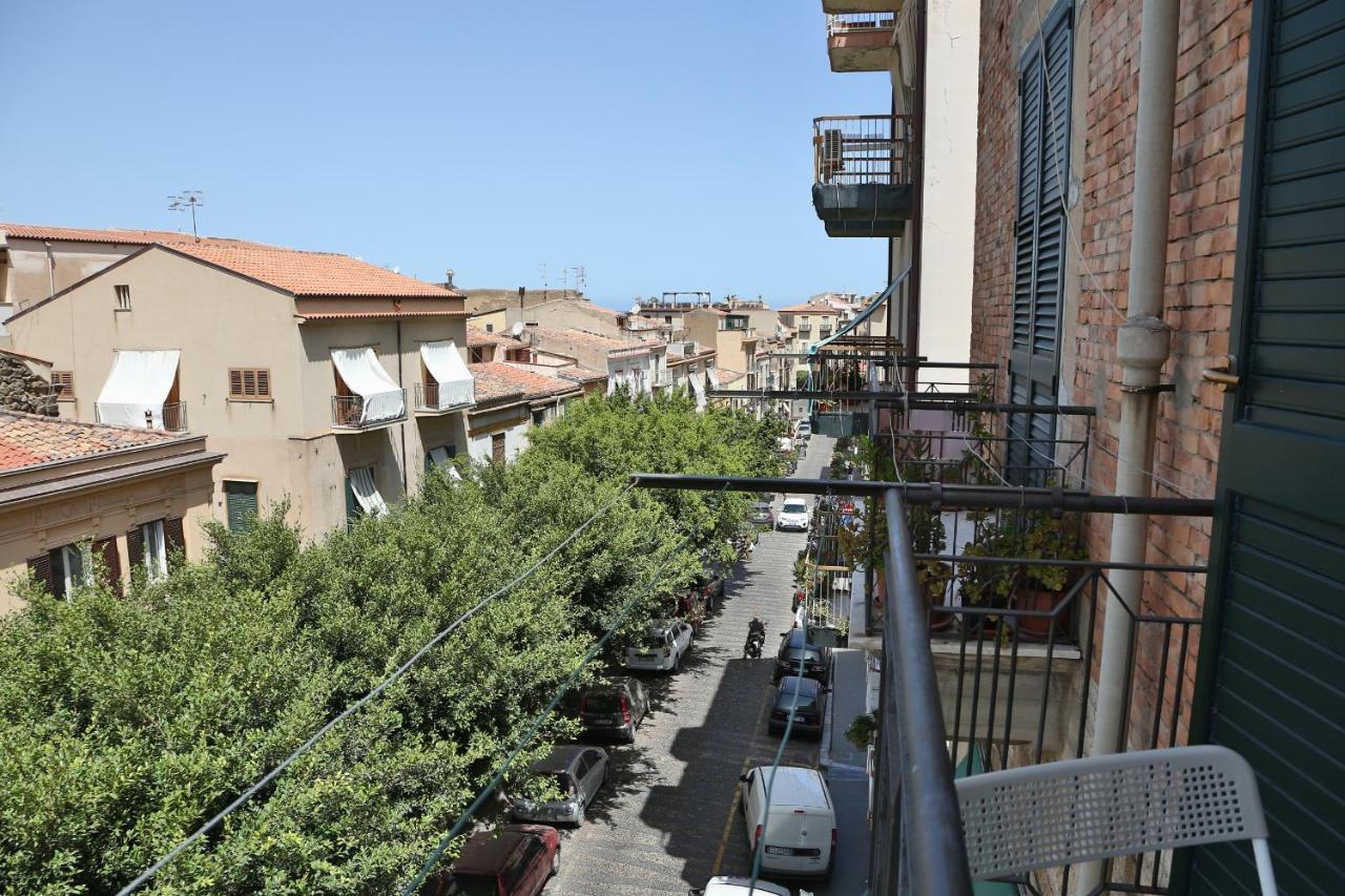 Sunny Flat - Self Apartments Cefalù Eksteriør bilde